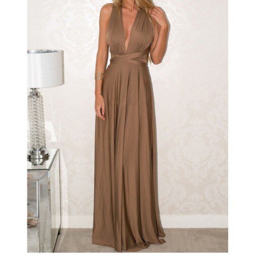 Flattering women's formal dress, a comfortable and adaptable long maxi style.