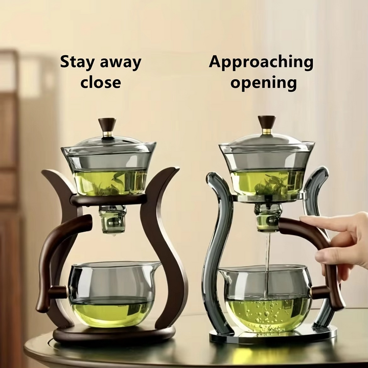 Versatile glass pour over coffee & tea pot, a great gift idea for effortless home brewing of favorite beverages.