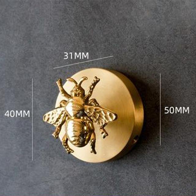 Functional gold animal wall hook, elegant storage solution for any home.