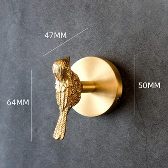 Deluxe gold animal wall hook, adds charm to any wall decor in your home.