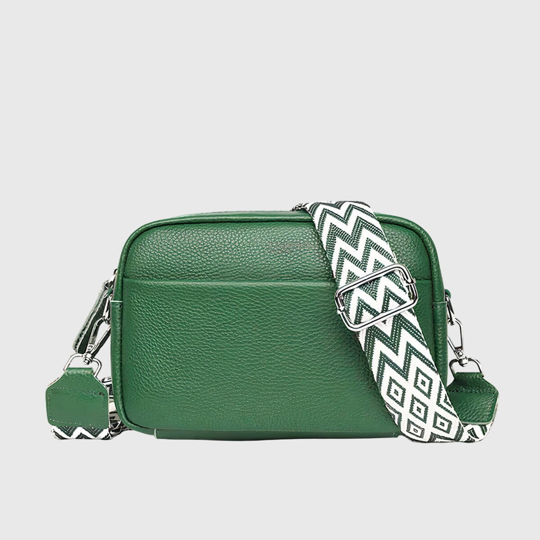 High-quality synthetic leather women's shoulder bag, an organized and stylish everyday purse.