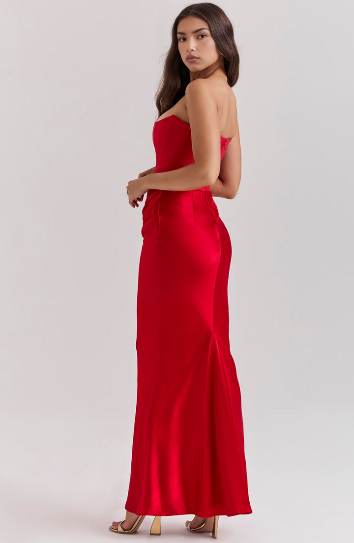 Sophisticated strapless evening gown for women, perfect for formal galas.