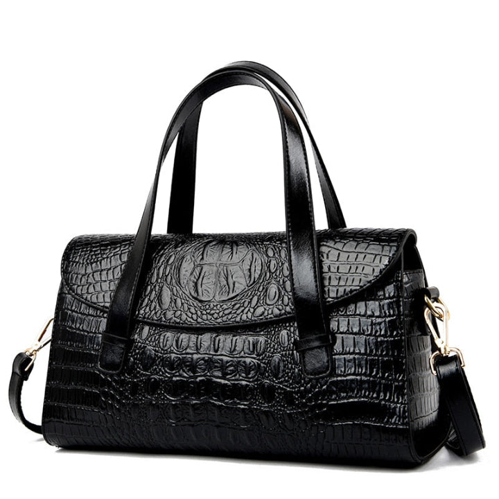 Chic women's daily shoulder bag with sophisticated crocodile print embossing. A versatile fashion accessory.