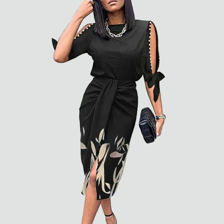 Women's sophisticated V-neck midi party dress with delicate lace sleeves, ideal for special events.