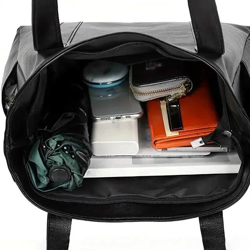 Stylish women's vintage style handbag, a spacious and elegant tote bag that adds a classic retro touch to any outfit.