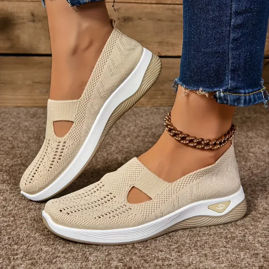 "Eleganti scarpe ortopediche donna con design raffinato, suola ammortizzata e chiusura regolabile per comfort tutto il giorno