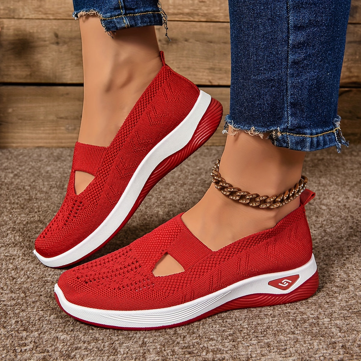 "Eleganti scarpe ortopediche donna con design raffinato, suola ammortizzata e chiusura regolabile per comfort tutto il giorno