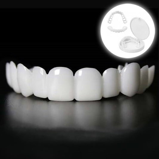 "Faccette dentali Snap-On bianche, migliorano sorriso; denti irregolari o scoloriti coperti per un effetto naturale e radioso