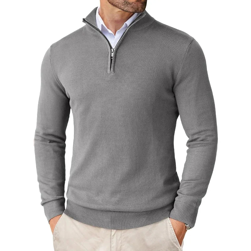 "Felpa uomo cotone morbido, zip pratica, versatile, ideale per look eleganti e casual. Comfort e stile in un design unico."