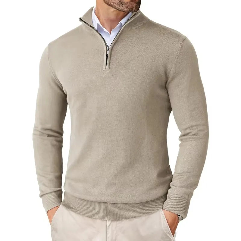 "Felpa uomo cotone morbido, zip pratica, versatile, ideale per look eleganti e casual. Comfort e stile in un design unico."