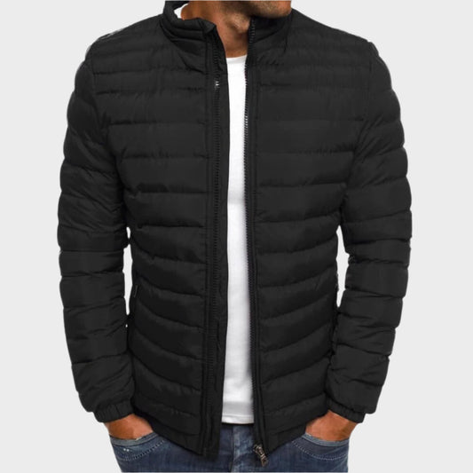 "Giacca estiva leggera uomo elegante, design moderno, vari colori, tessuto leggero e traspirante per il massimo comfort."