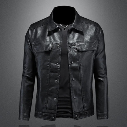 "Giacca in pelle da uomo nera, elegante e robusta, perfetta per le stagioni fredde, con design versatile e moderno."