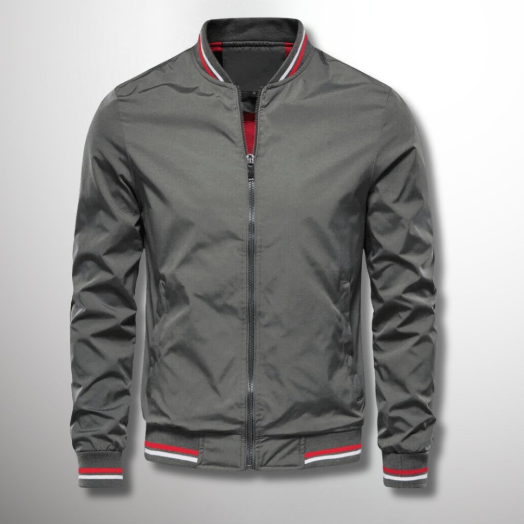 "Giacca leggera uomo idrorepellente blu con zip e tasche, ideale per stagioni di transizione, stile elegante e comfort"