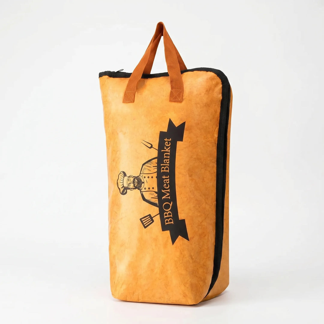 BBQ roast resting bag, insulated to keep grilled meats warm & juicy. Essential kitchen & outdoor cooking thermal carrier.
