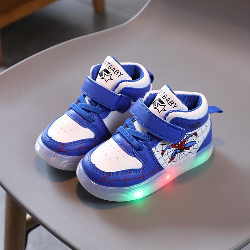 Action-packed Spiderman light-up sneakers, red & blue, for energetic kids. Perfect superhero adventure shoes for boys/girls.