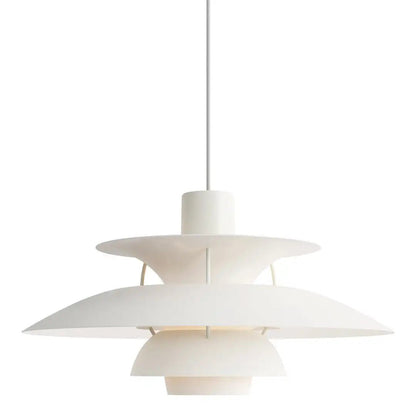 "Lampada a sospensione multicolore elegante con design versatile e finitura in ferro, ideale per illuminazione moderna."