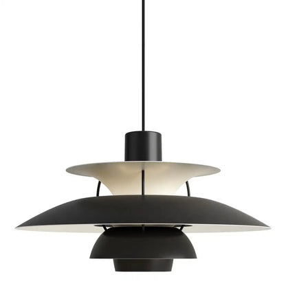 "Lampada a sospensione multicolore elegante con design versatile e finitura in ferro, ideale per illuminazione moderna."