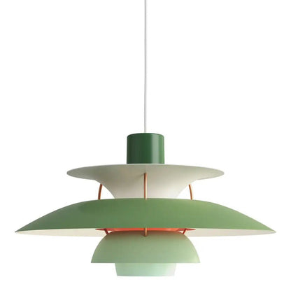 "Lampada a sospensione multicolore elegante con design versatile e finitura in ferro, ideale per illuminazione moderna."