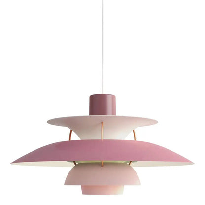 "Lampada a sospensione multicolore elegante con design versatile e finitura in ferro, ideale per illuminazione moderna."
