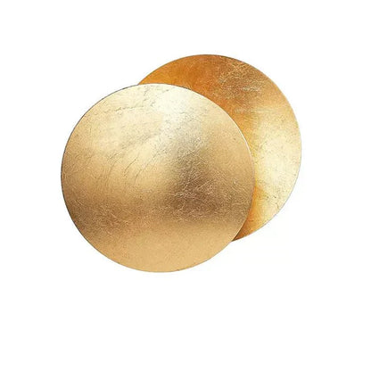 "Lampada da parete design eclisse, luce soffusa calda, metallo resistente, per atmosfera accogliente in soggiorno o camera."