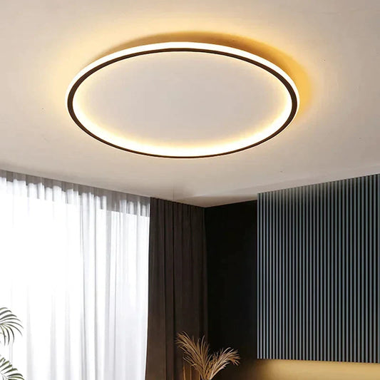 Lampada da soffitto LED moderna, rotonda, design scandinavo, illumina uniformemente senza riflessi, perfetta per interni.