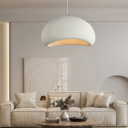 "Lampada sospensione bordeaux elegante in metallo e vetro, design minimalista, crea atmosfera sofisticata in casa."