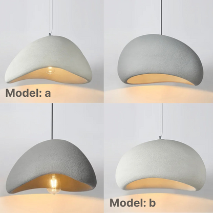 "Lampada sospensione bordeaux elegante in metallo e vetro, design minimalista, crea atmosfera sofisticata in casa."
