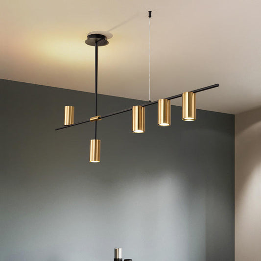 Lampadario sospeso moderno da soffitto con cilindri slanciati e design fluttuante in alluminio, ideale per interni eleganti.