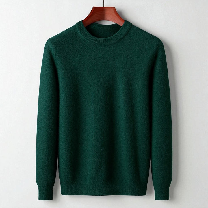 Luxurious men's knit cashmere crewneck. Experience the soft, timeless comfort of this premium Italian sweater.