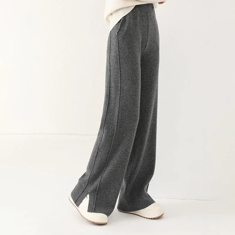 Warm merino wool trousers for women, designed with a relaxed fit for ultimate comfort in fall and winter.