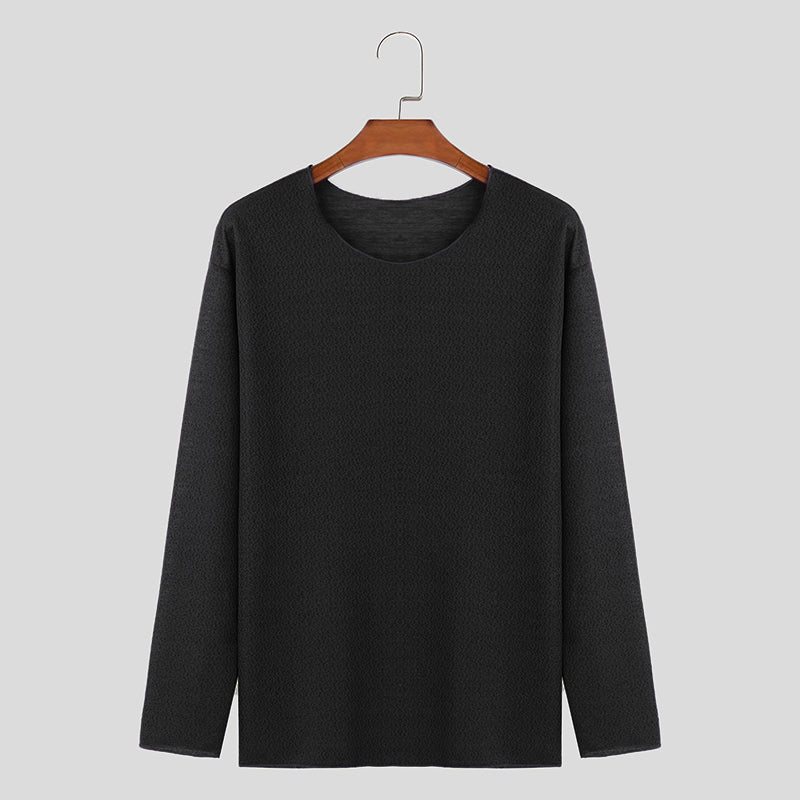"Maglietta uomo sottile e traspirante, design minimalista, in vari colori, ideale per comfort quotidiano senza costrizioni."