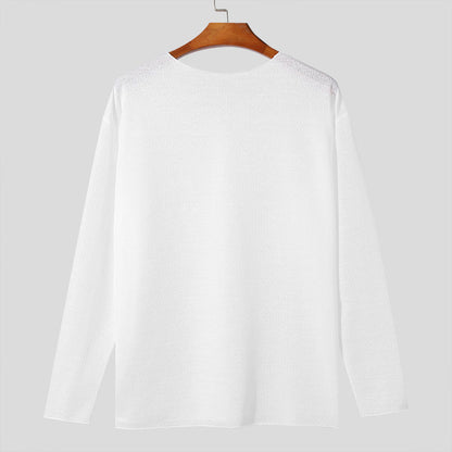 "Maglietta uomo sottile e traspirante, design minimalista, in vari colori, ideale per comfort quotidiano senza costrizioni."