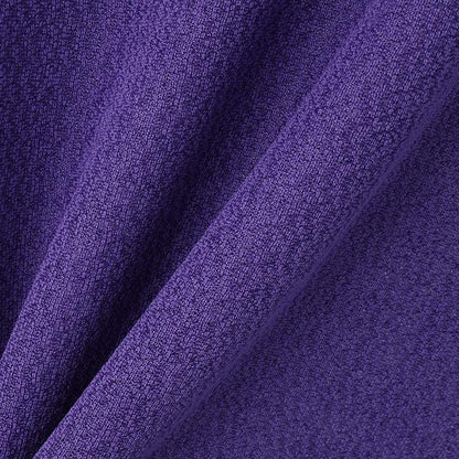 "Maglietta uomo sottile e traspirante, design minimalista, in vari colori, ideale per comfort quotidiano senza costrizioni."