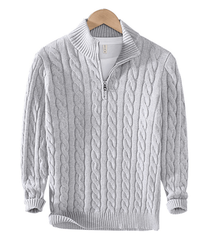 Maglione uomo collo alto, lavorazione a trecce, mezza zip; calore e stile per l'inverno, design moderno ed elegante.