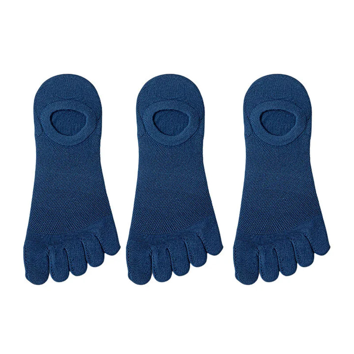 Men's casual no-show toe socks from a 3-pair pack, offering discreet comfort with any low-cut footwear.