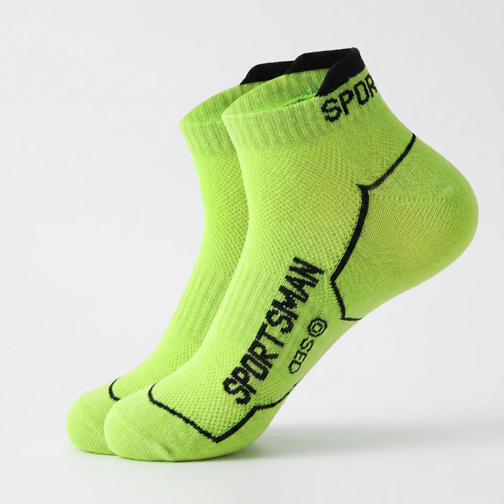 Stay cool with men's breathable low-cut athletic ankle socks, 6 pairs for running & gym workouts.
