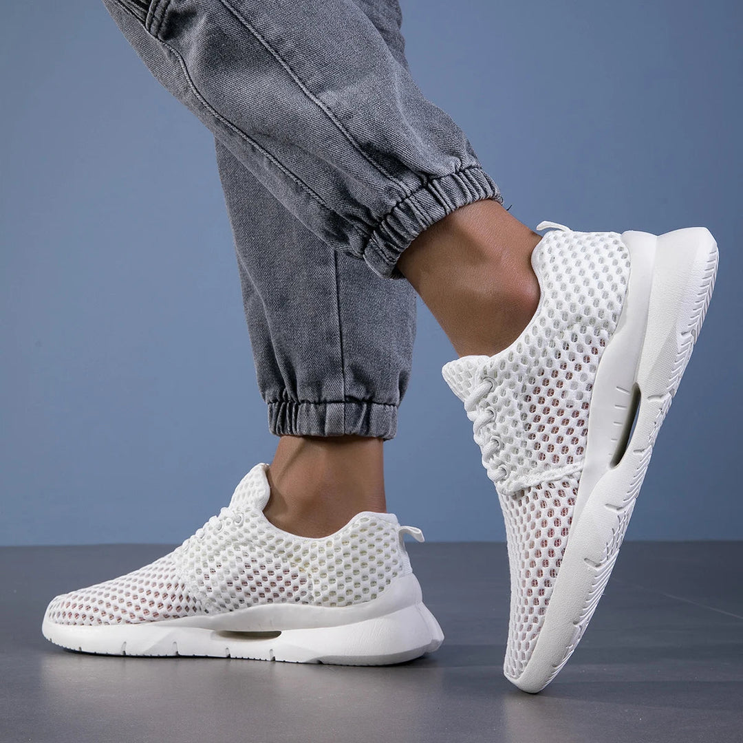 Men's Aero Mesh running sneakers, perfect for lightweight comfort during training & daily walks.