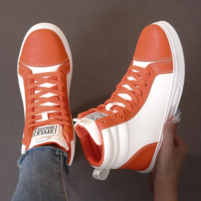 Comfortable men's high-top athletic shoes, ideal for dynamic street fashion and durability.