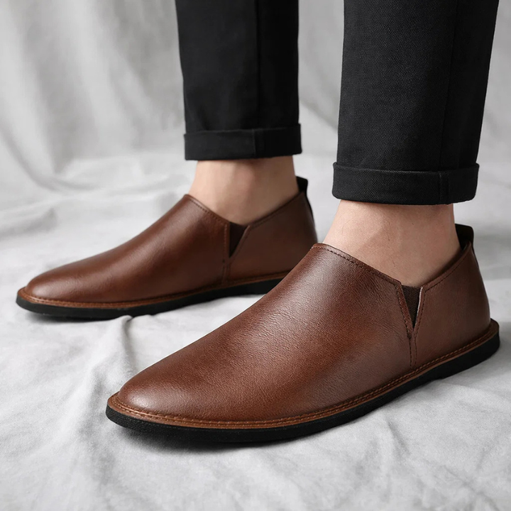 Versatile men's Chester slip-on loafers, combining classic style for both casual & dress occasions.