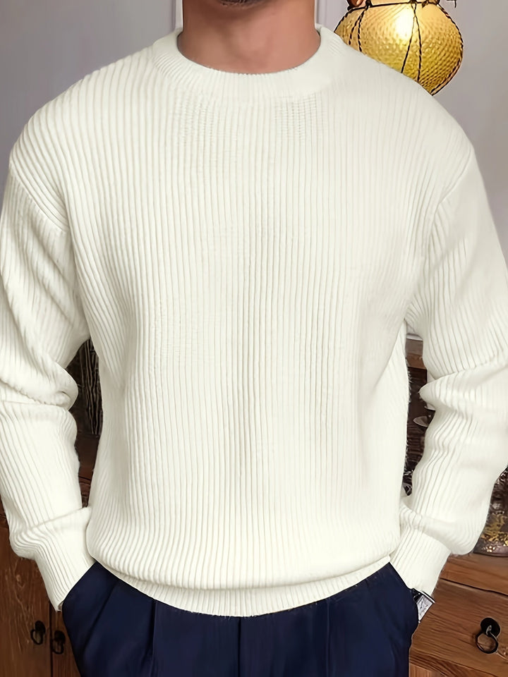 Men's classic knit crew neck sweater. Everyday comfortable long sleeve top.