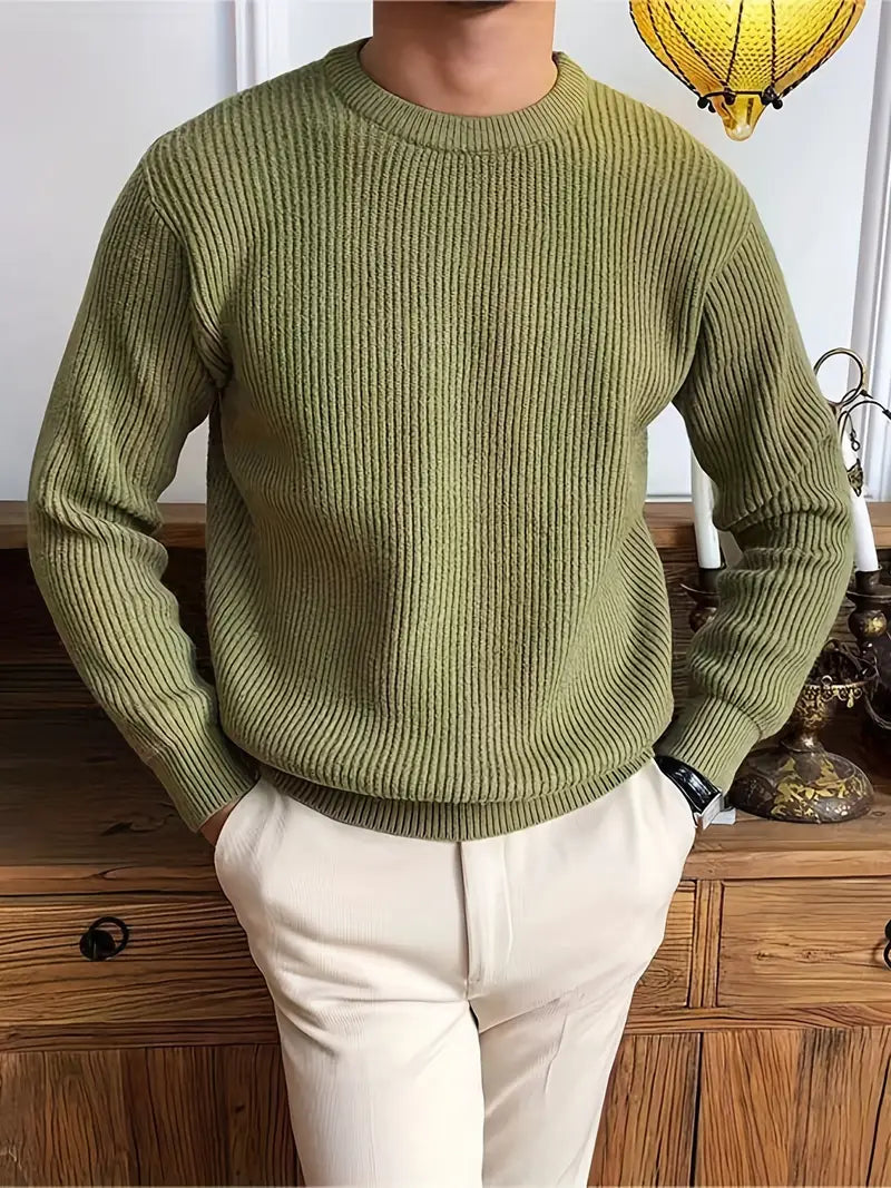 Cozy men's long sleeve crew neck sweater. Soft knit texture, versatile for casual outfits.