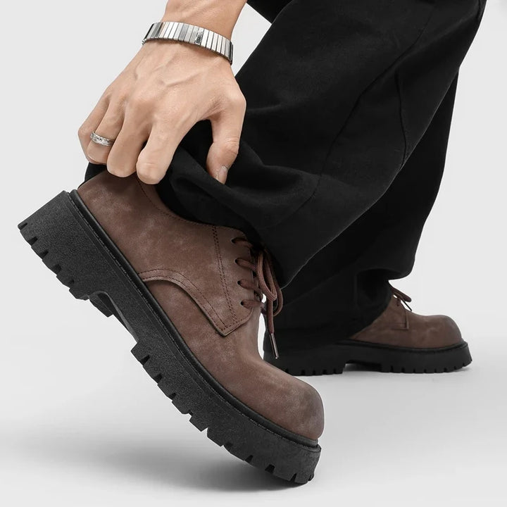 Formal men's Foundry Derby shoes, enhancing your fashion with a bold, classic look and streetwear appeal.