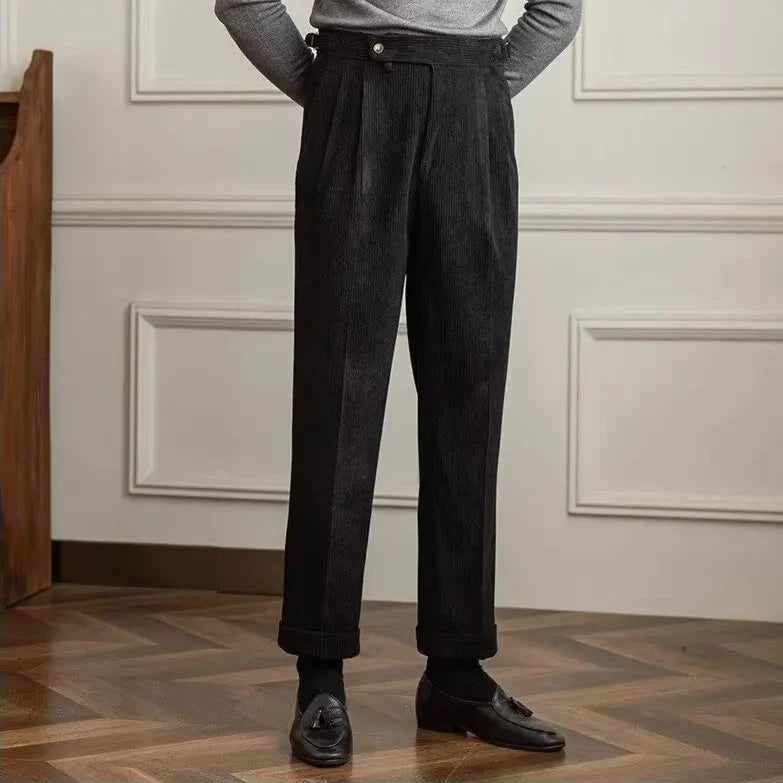 Smart casual men's trousers: high-waisted, pleated, and classic, offering a comfortable and stylish fit.