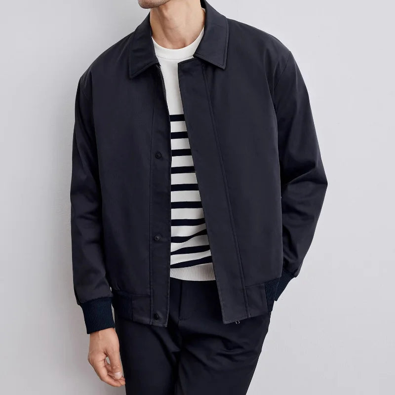 Versatile men's classic lightweight jacket, ideal all-season outerwear for casual wear and stylish layering.
