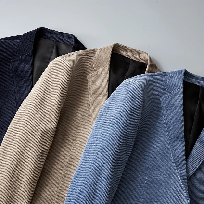 Elegant men's textured blazer, suitable for formal events, smart casual outfits, and fall/winter fashion.