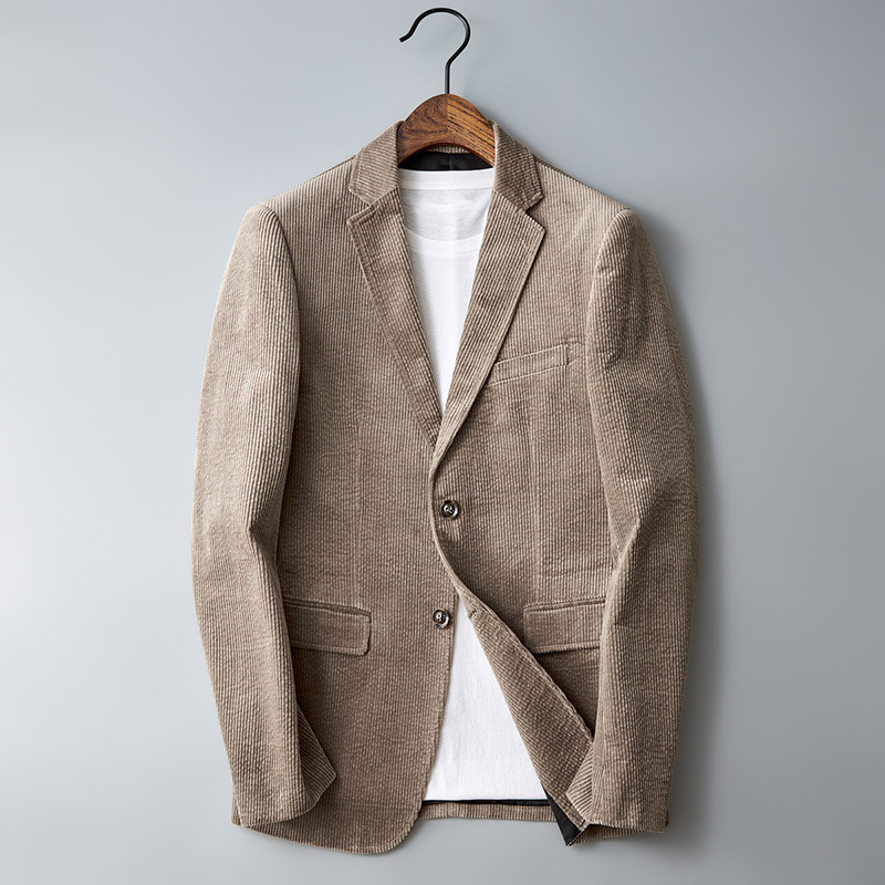 Textured men's classic blazer, designed for versatile wear from formal gatherings to relaxed smart casual occasions.