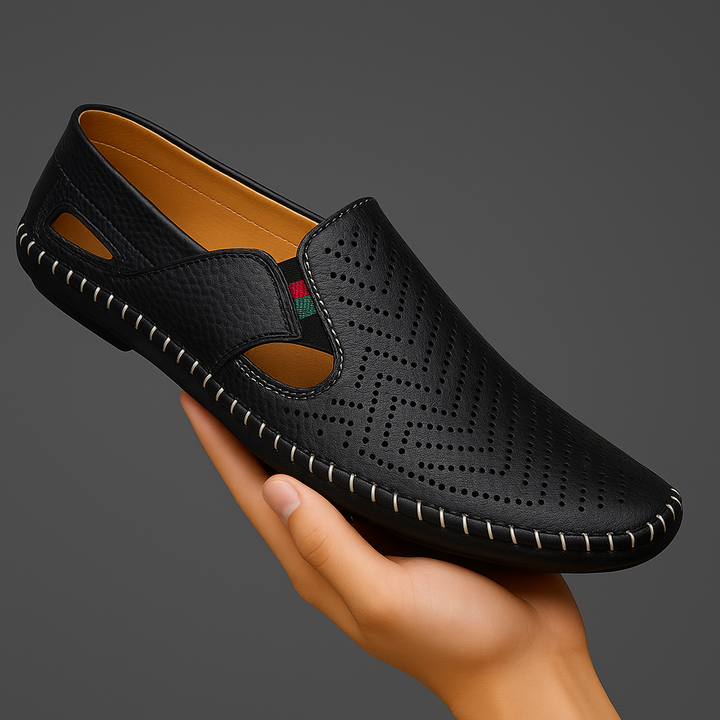 Warm weather men's comfort sandals with adjustable strap, open-toe for breathability & casual style.