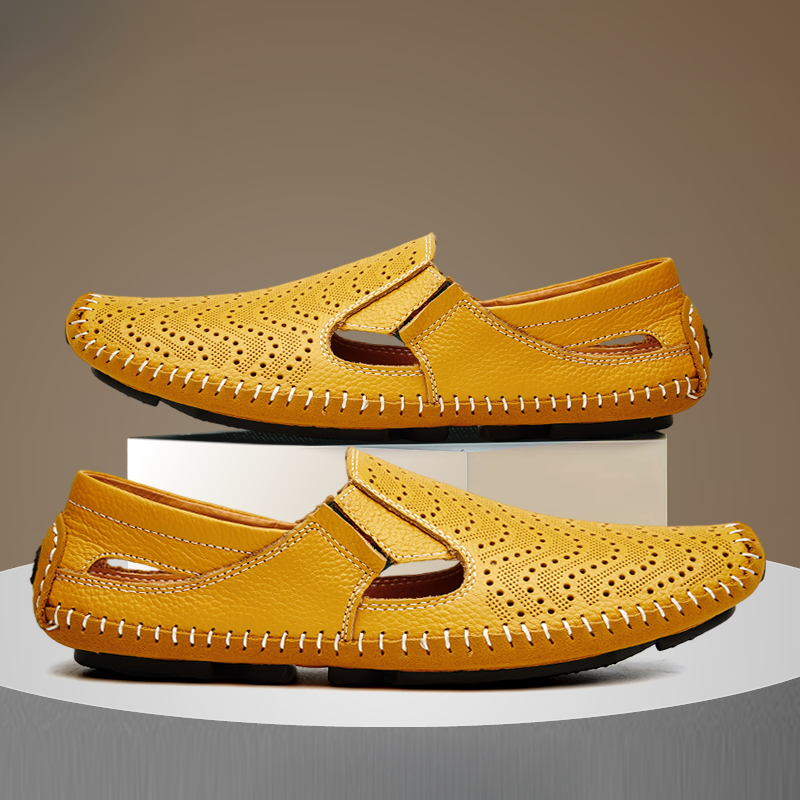 Everyday men's comfort sandals with adjustable strap, perfect for casual summer footwear & walking.