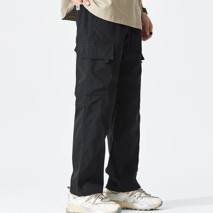 Stylish men's fashion cargo pants, comfortable stretch design for modern casual looks.