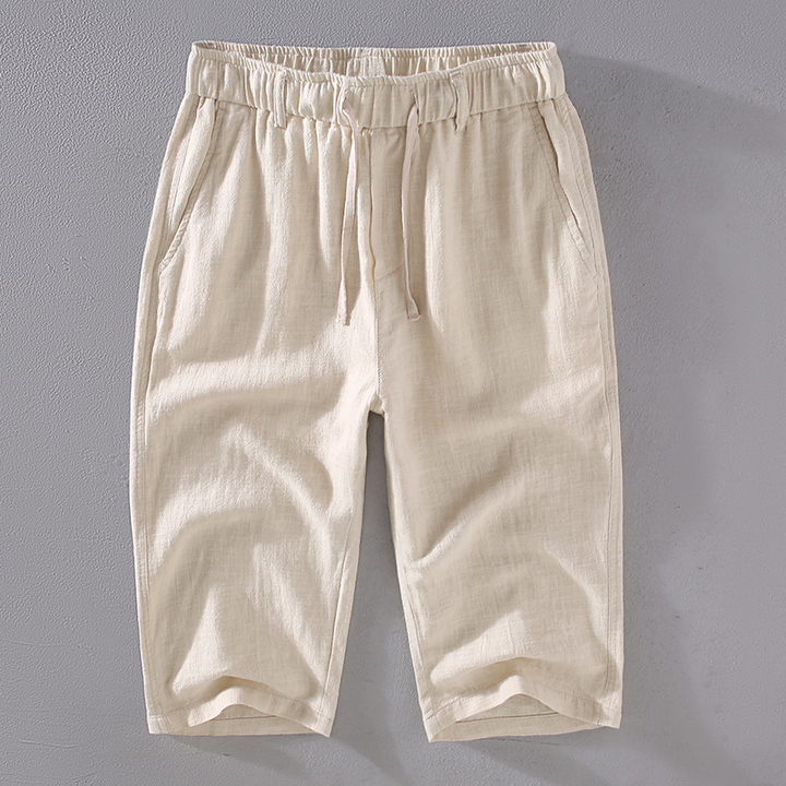 Men's comfortable summer drawstring shorts, perfect for casual everyday wear and warm weather.